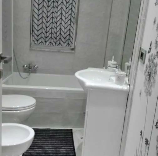 Апартаменты Ylli Санремо