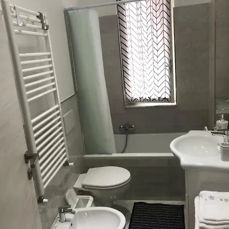 Apartamento Ylli San Remo